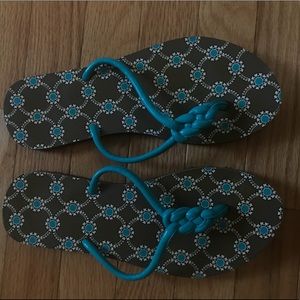 Vera Bradley Totally Turq Sandals